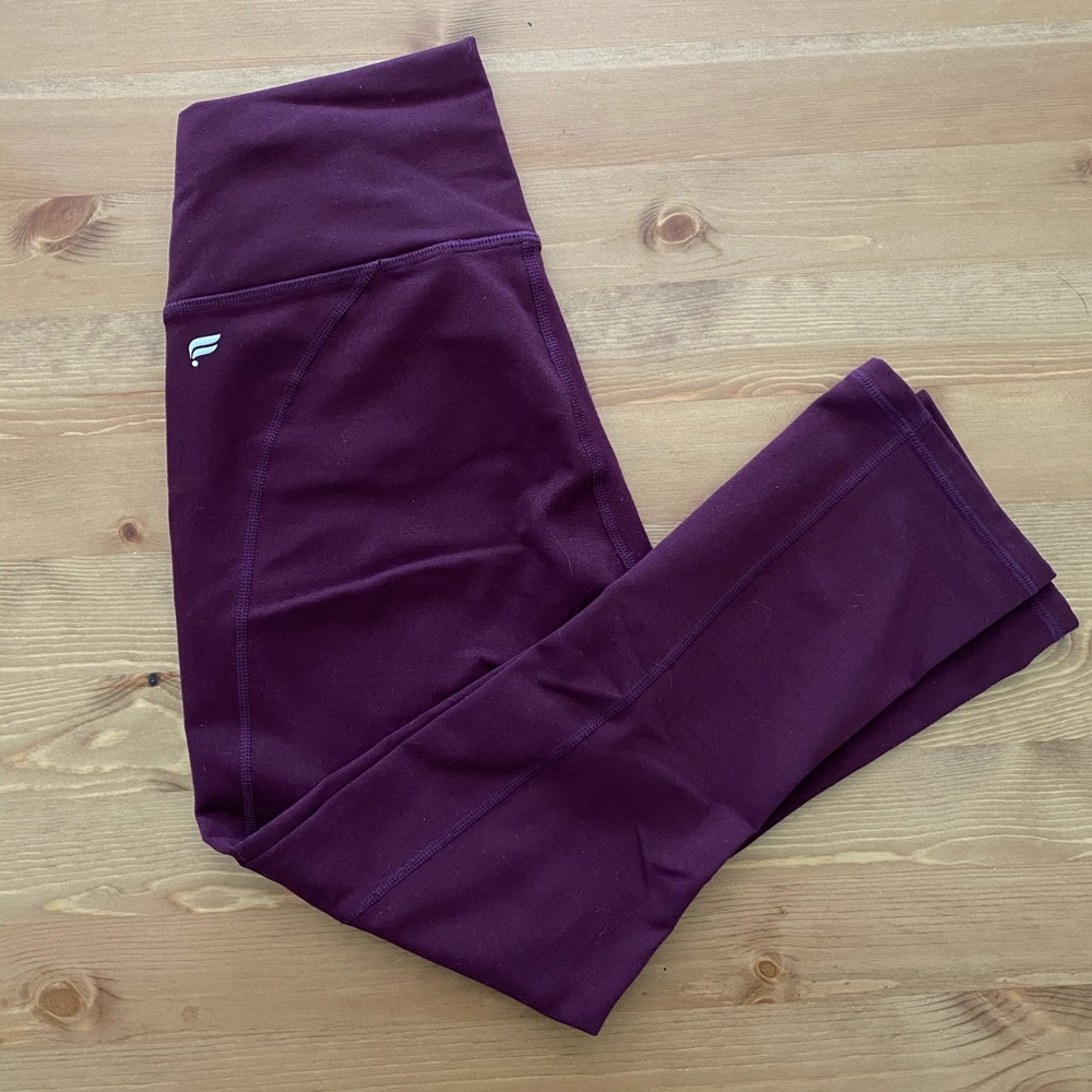 High waisted PowerHold crop leggings
